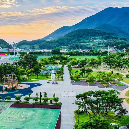 Namhae Sportspark Hotel Eksteriør bilde