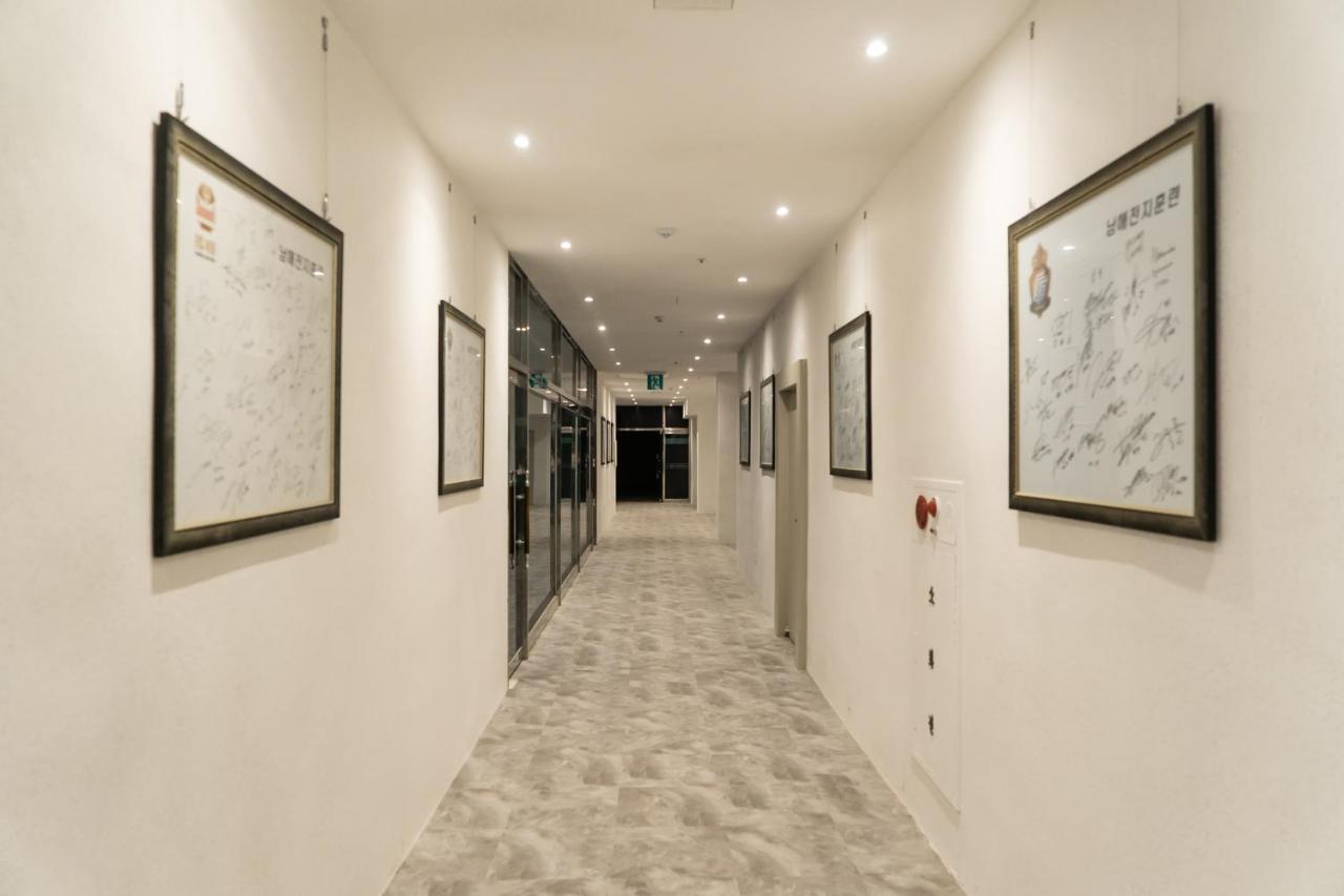 Namhae Sportspark Hotel Eksteriør bilde